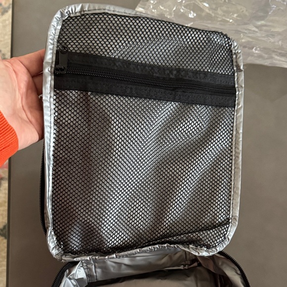 Gilmore Girls Insulated Lunch Bag BPA Free Luke’s Diner Print NEW - Picture 6 of 12